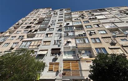 Bahçelievler Metro Yakınında Otoparklı 3+1 Kiralık Daire