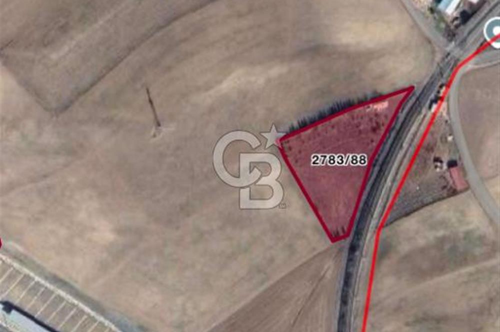 ELMADAĞ BAŞTAŞ ÇİMENTO KARŞISI Y.HIZLI TREN YOLU YAKINI TARLA