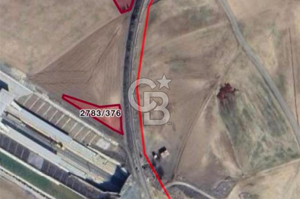 ELMADAĞ BAŞTAŞ ÇİMENTO KARŞISI Y.HIZLI TREN YOLU YAKINI TARLA