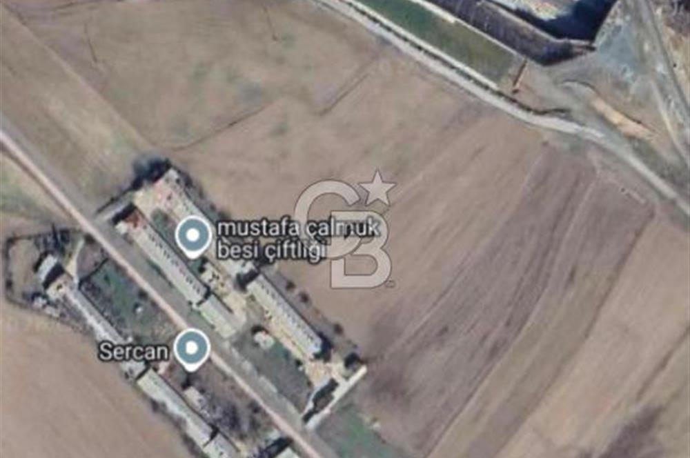 ELMADAĞ BAŞTAŞ ÇİMENTO KARŞISI Y.HIZLI TREN YOLU YANINDA TARLA