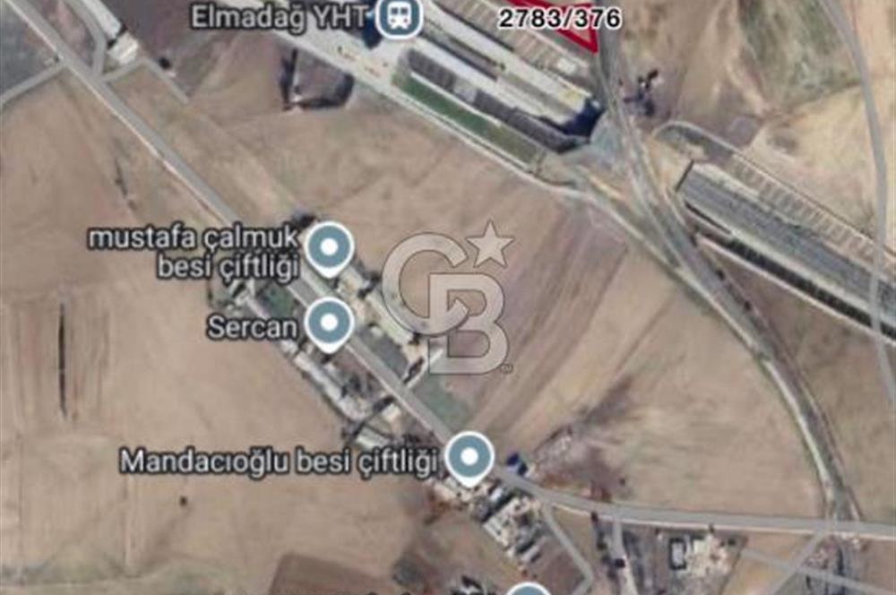 ELMADAĞ BAŞTAŞ ÇİMENTO KARŞISI Y.HIZLI TREN YOLU YANINDA TARLA