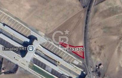 ELMADAĞ BAŞTAŞ ÇİMENTO KARŞISI Y.HIZLI TREN YOLU YANINDA TARLA