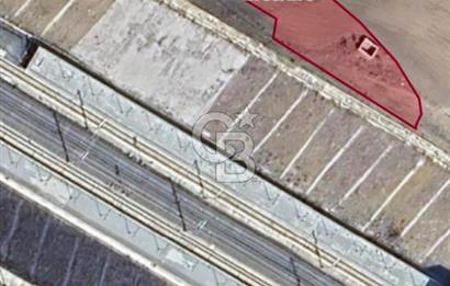 ELMADAĞ BAŞTAŞ ÇİMENTO KARŞISI Y.HIZLI TREN YOLU YANINDA TARLA