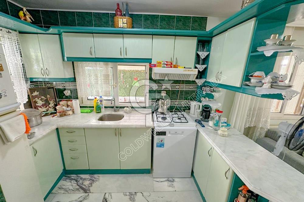 Güneş Tur Sitesi'nde Kat Mülkiyetli, Krediye Uygun 4+1 Tripleks Villa | Denize Yürüme Mesafesi