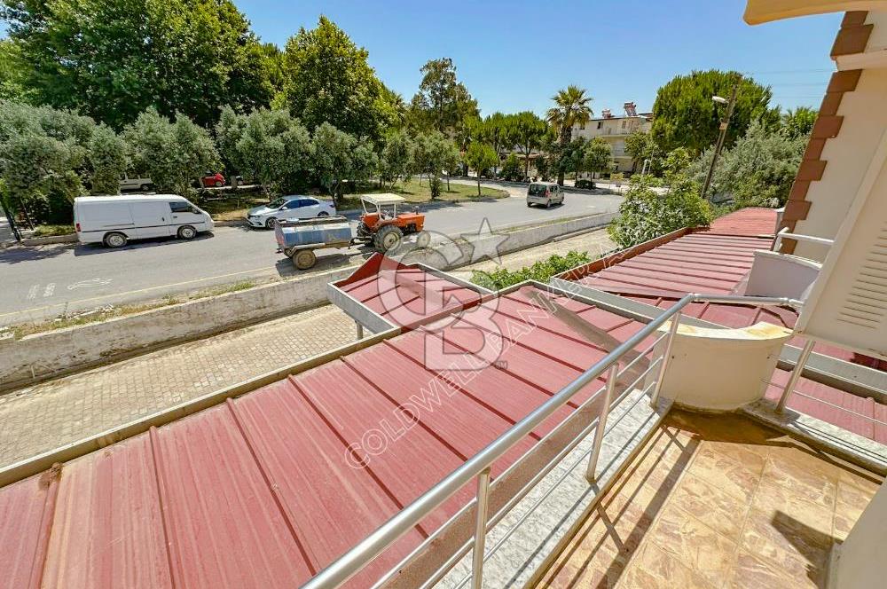 Güneş Tur Sitesi'nde Kat Mülkiyetli, Krediye Uygun 4+1 Tripleks Villa | Denize Yürüme Mesafesi