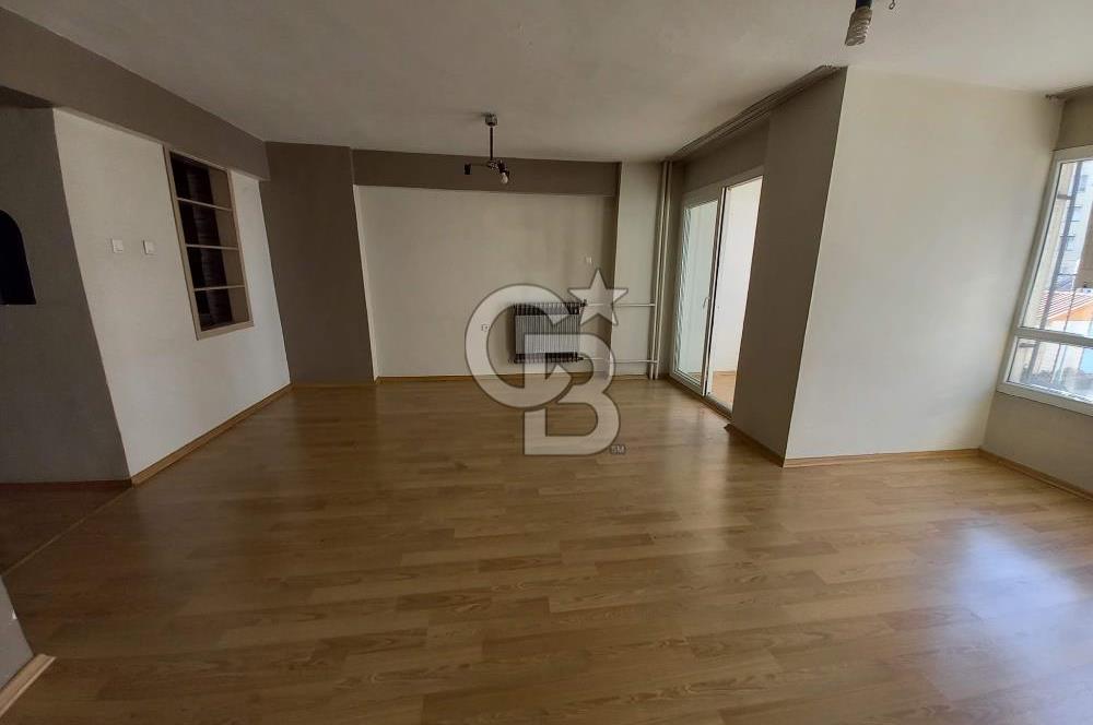 Bahçelievler Metro Yakınında Otoparklı 3+1 Kiralık Daire
