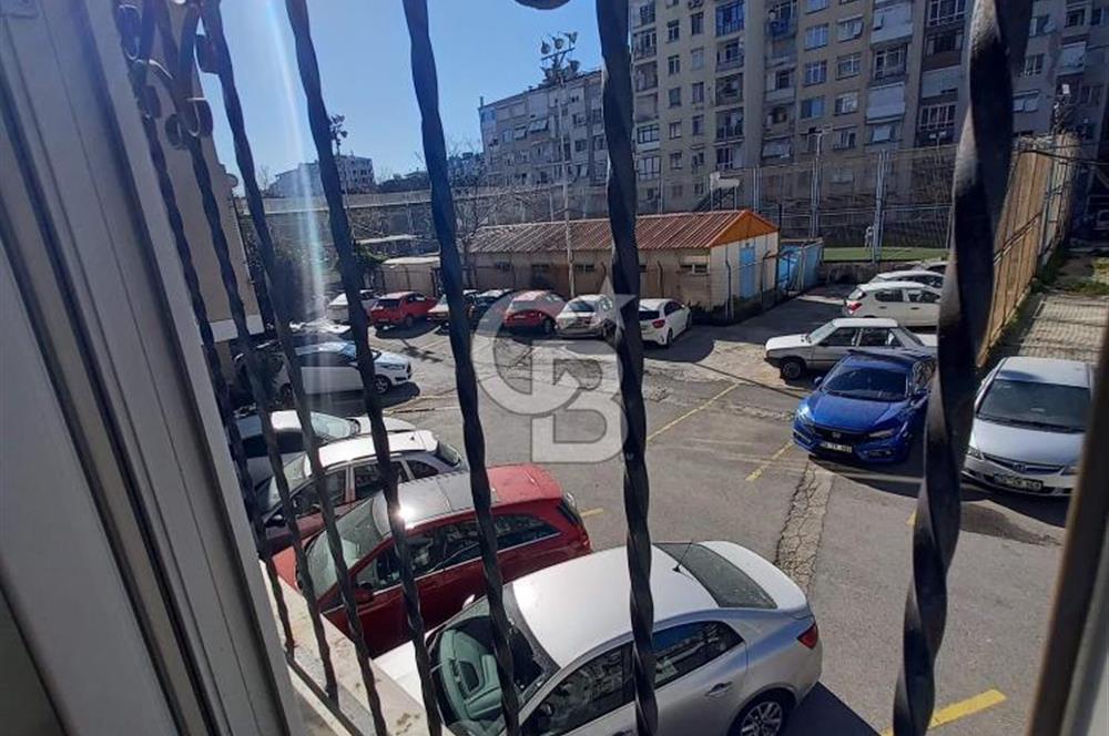 Bahçelievler Metro Yakınında Otoparklı 3+1 Kiralık Daire