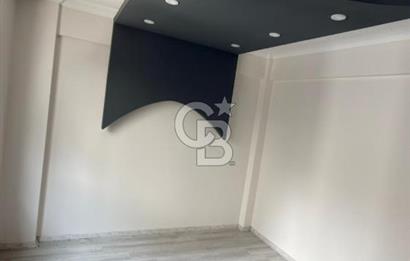 EVONADAN MURADİYE İSTASYON CADDESİNDE 2+1 DAİRE
