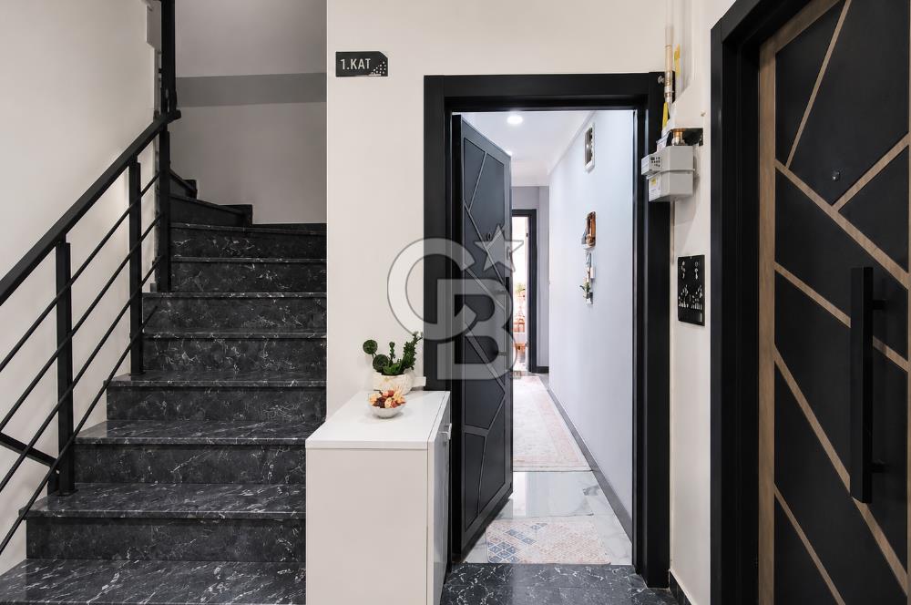KADIKÖY'DE SATILIK 2+1 FULL TADİLATLI ARA KAT DAİRE