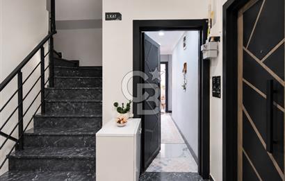 KADIKÖY'DE SATILIK 2+1 FULL TADİLATLI ARA KAT DAİRE