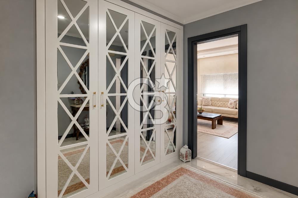 KADIKÖY'DE SATILIK 2+1 FULL TADİLATLI ARA KAT DAİRE