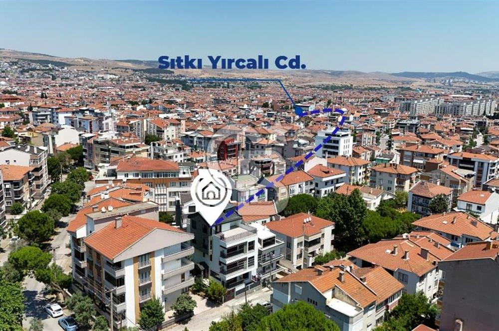 CB Leader'den Atatürk Mahallesinde Asansörlü 4 Katlı Lüks Villa