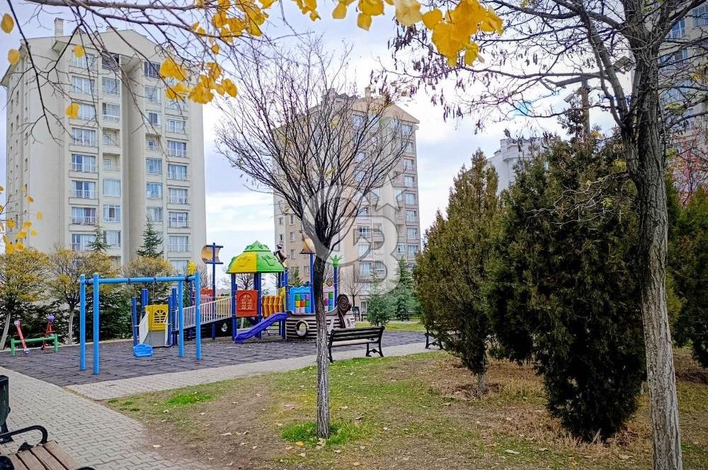 ANKARANIN YILDIZI YAPRACIKTA TOKİ BLOKLARINDA SATILIK DAİRE