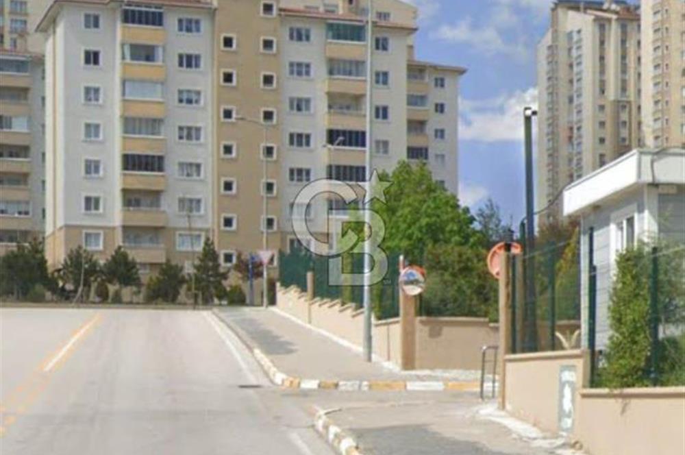 ANKARANIN YILDIZI YAPRACIKTA TOKİ BLOKLARINDA SATILIK DAİRE