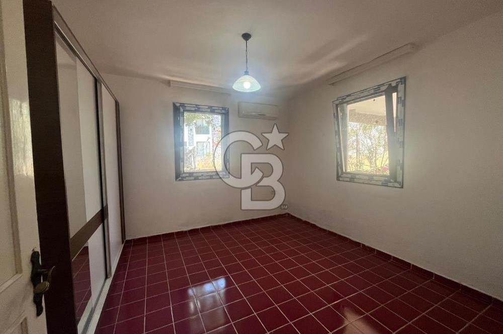 BODRUM YAHŞİ'DE SAHİLE 50 MT EŞYASIZ 2+1 KİRALIK DAİRE