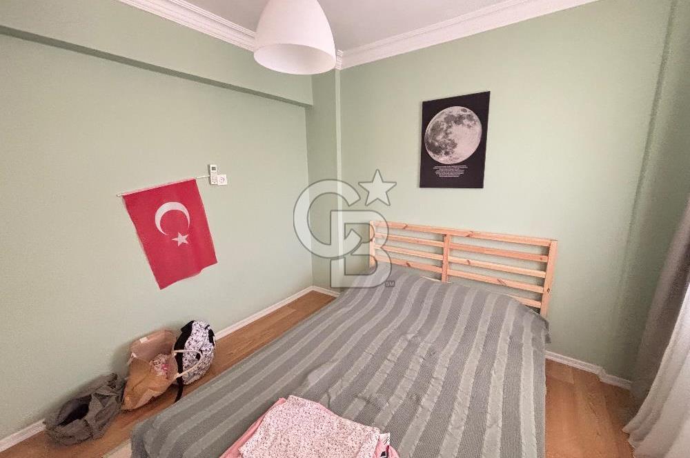 Güzelbahçe’de Müstakil Havuzlu Satılık Villa
