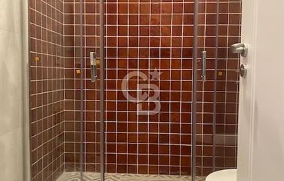 BAĞDAT CADDESİNE 100MT MESAFEDE  BOŞ   KİRALIK OFİS