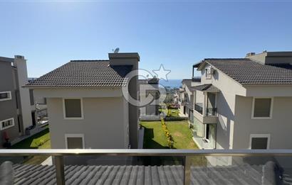 C.B. ROUTE | Bademli | Deniz manzaralı | Tripleks 3+1 Lüks Villa