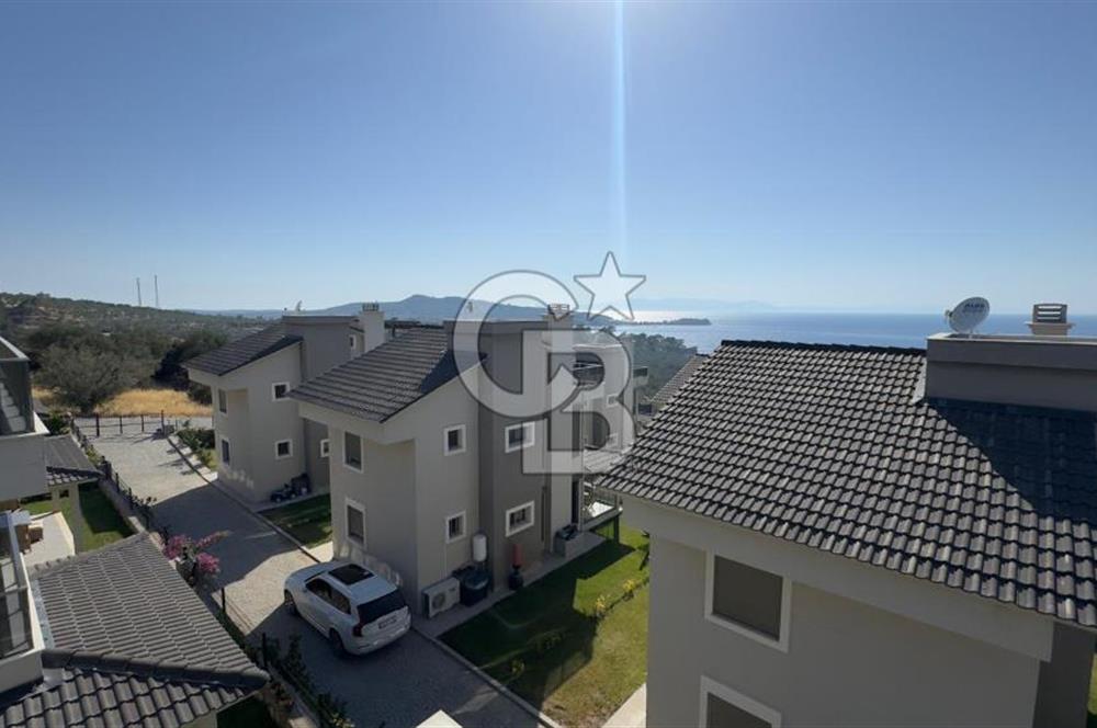 C.B. ROUTE | Bademli | Deniz manzaralı | Tripleks 3+1 Lüks Villa