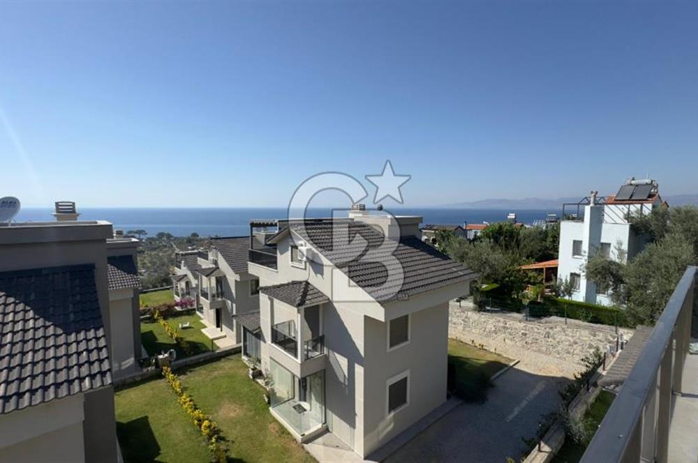 C.B. ROUTE | Bademli | Deniz manzaralı | Tripleks 3+1 Lüks Villa