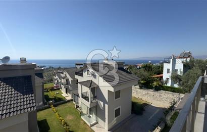 C.B. ROUTE | Bademli | Deniz manzaralı | Tripleks 3+1 Lüks Villa