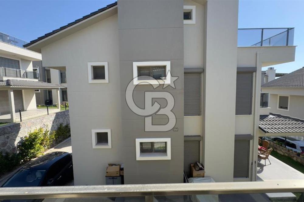 C.B. ROUTE | Bademli | Deniz manzaralı | Tripleks 3+1 Lüks Villa