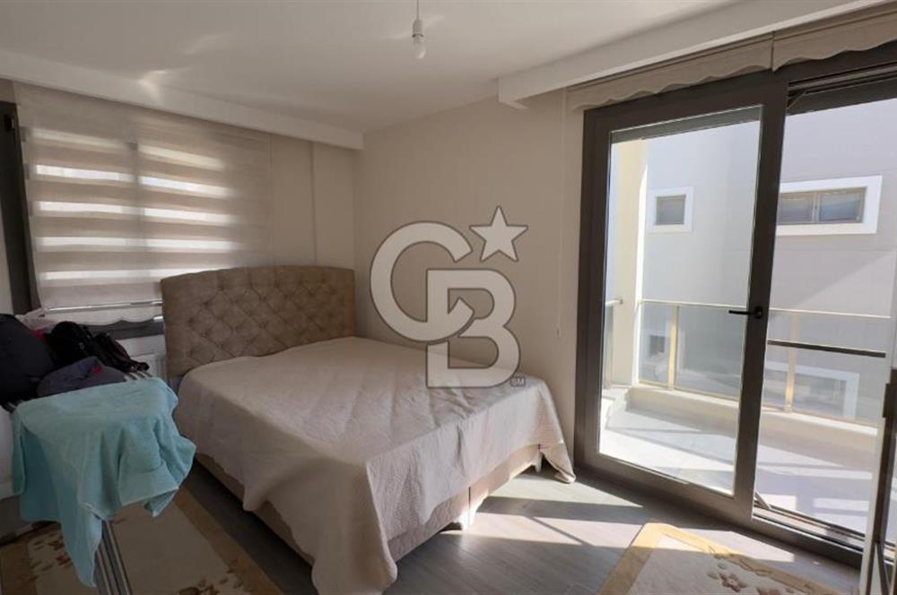 C.B. ROUTE | Bademli | Deniz manzaralı | Tripleks 3+1 Lüks Villa