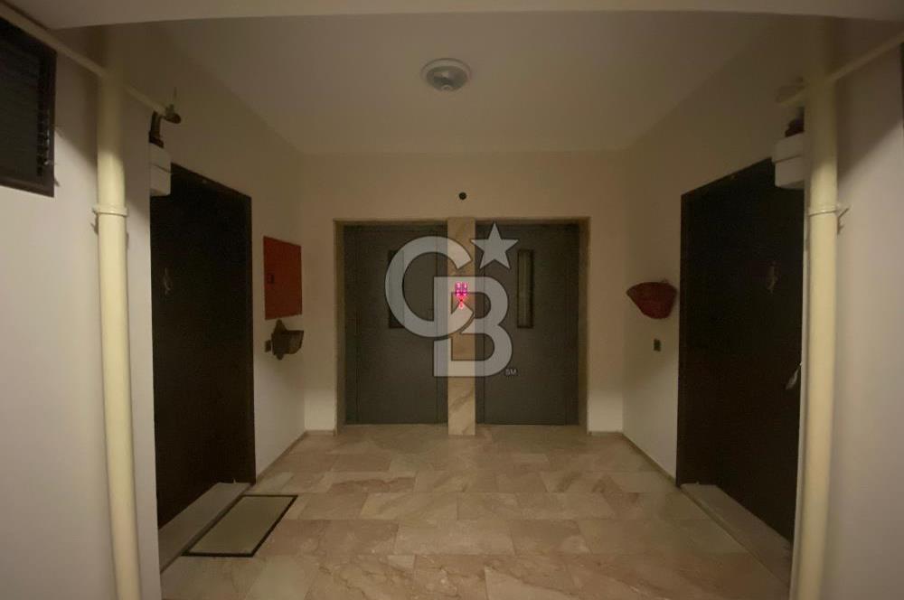 Çiğli Ataşehir Onur Sitesi'nde 3+1 Boş Kiralık Daire