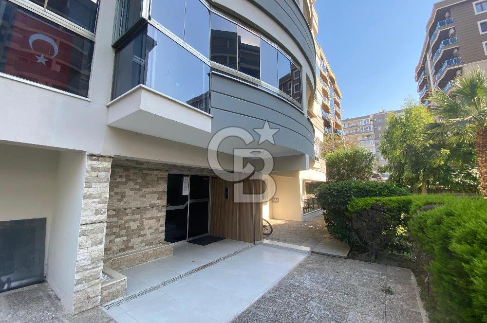 Çiğli Ataşehir Onur Sitesi'nde 3+1 Boş Kiralık Daire