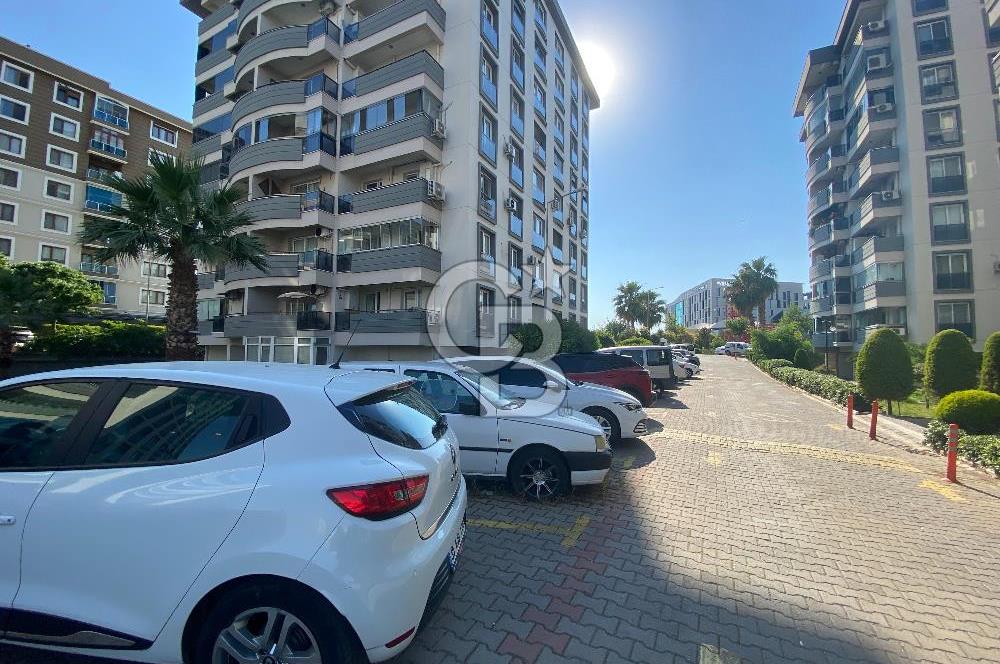 Çiğli Ataşehir Onur Sitesi'nde 3+1 Boş Kiralık Daire