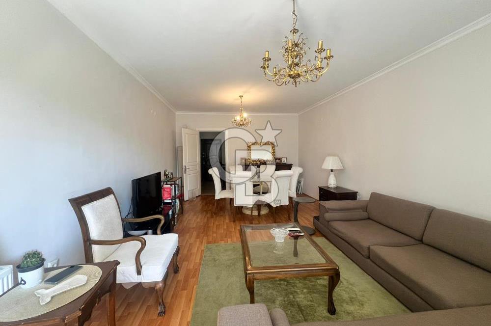 Çiğli Ataşehir Onur Sitesi'nde 3+1 Boş Kiralık Daire