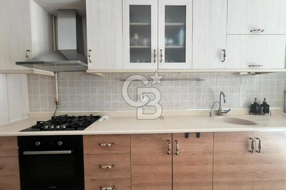 Çiğli Ataşehir Onur Sitesi'nde 3+1 Boş Kiralık Daire
