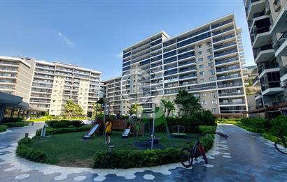 BORNOVA GOLDİVA FAMİLYA'DA KİRALIK 1+1