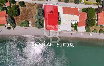 Mordoğan Manal Koyu'nda Denize Sıfır Müstakil Ev