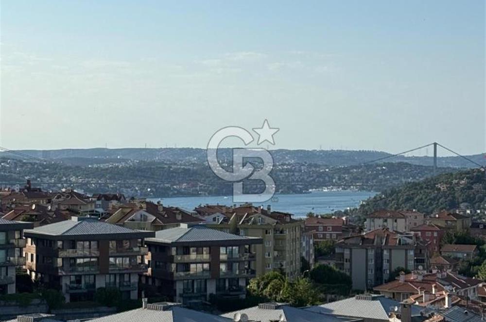 Üsküdar Çengelköy'de Boğaz Manzaralı Havuzlu Loft Dubleks Daire