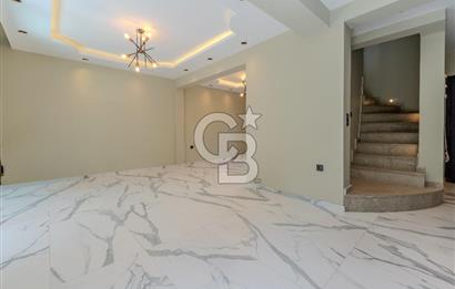 YALIKAVAK MERKEZE VE MARİNAYA YAKIN 4+1 SATILIK MÜKTAKİL VİLLA