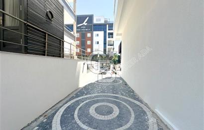 Kuşadası şehir merkezinde kiralık 1+0 yeni ofis