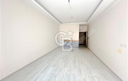 Kuşadası şehir merkezinde kiralık 1+0 yeni ofis