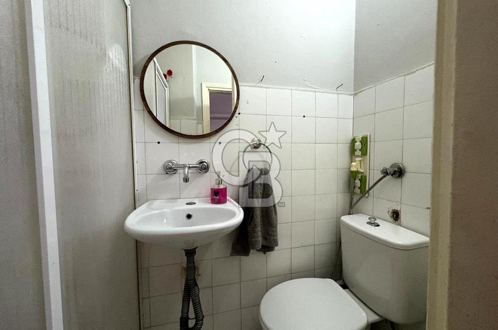 Göztepe Metro 200 m | Sahile Yürüme Mesafesinde | Eşyalı Müstakil Girişli Kiralık 1+1 Daire