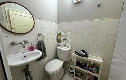 Göztepe Metro 200 m | Sahile Yürüme Mesafesinde | Eşyalı Müstakil Girişli Kiralık 1+1 Daire