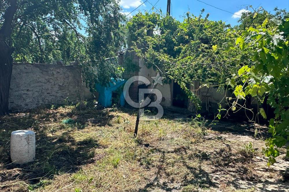 CB CITY'DEN SİVRİHİSAR GEDİK MAHALLESİNDE AYNI AVLUDA SATILIK EV VE ARSA