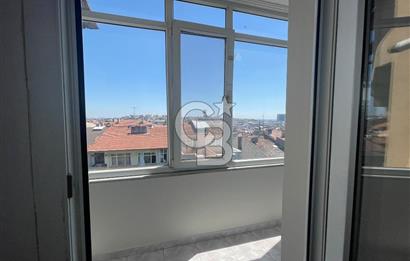 KADIKÖY RIHTIM'DA 3+2 DUBLEKS DENİZ MANZARALI KİRALIK LÜKS DAİRE