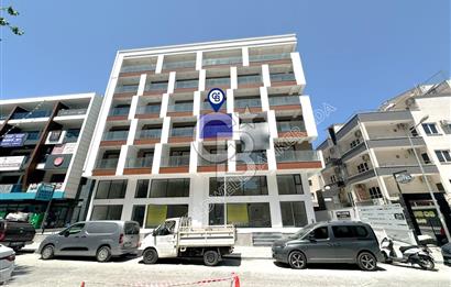 Kuşadası şehir merkezinde kiralık 1+0 yeni ofis
