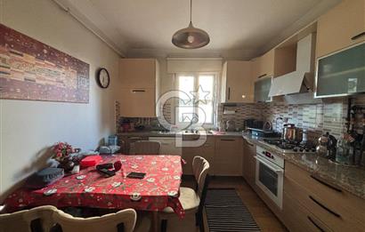 ÇEKMEKÖY TAŞDELEN AKASYA EVLERİ'NDE SATILIK HAVUZLU 2+1 DAİRE