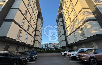 ÇEKMEKÖY TAŞDELEN AKASYA EVLERİ'NDE SATILIK HAVUZLU 2+1 DAİRE