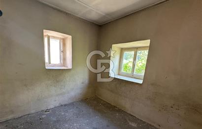CB CITY'DEN SİVRİHİSAR GEDİK MAHALLESİNDE AYNI AVLUDA SATILIK EV VE ARSA
