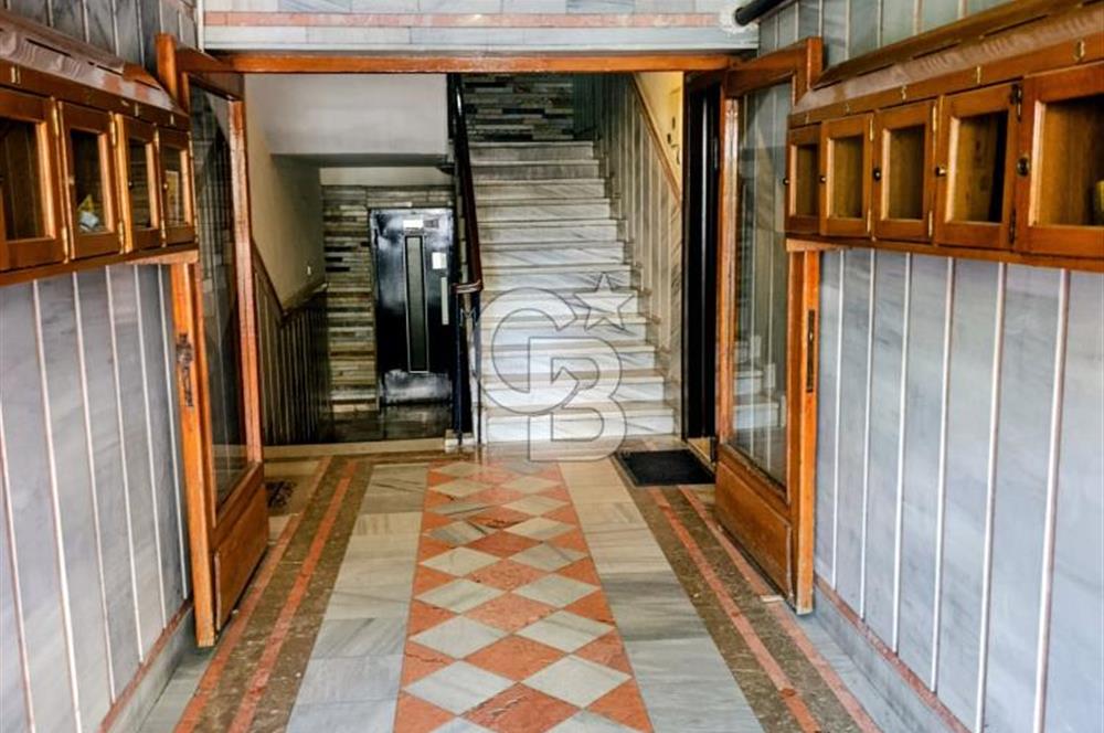 CİNNAH CADDESİ ÜZERİNDE TABELA DAĞERİ YÜKSEK OFİS BÜRO
