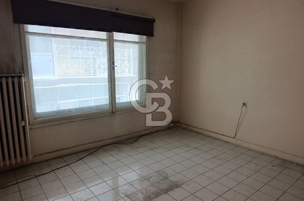 CİNNAH CADDESİ ÜZERİNDE TABELA DAĞERİ YÜKSEK OFİS BÜRO