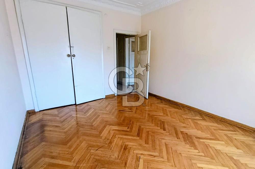 CİNNAH CADDESİ ÜZERİNDE TABELA DAĞERİ YÜKSEK OFİS BÜRO
