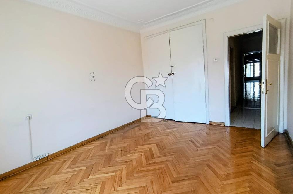 CİNNAH CADDESİ ÜZERİNDE TABELA DAĞERİ YÜKSEK OFİS BÜRO